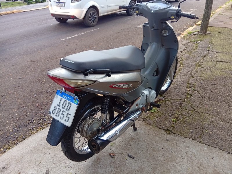 HONDA BIZ 125 ES 2007/2008 ALTERNATIVA VEÍCULOS LAJEADO / Carros no Vale HONDA BIZ 125 ES 2007/2008 ALTERNATIVA VEÍCULOS LAJEADO / Carros no Vale
