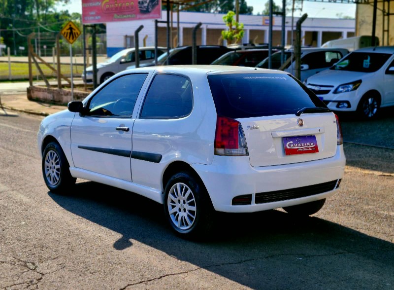 FIAT PALIO 1.0 CELEBRATION 8V 2009/2009 CRUZEIRO MULTIMARCAS CRUZEIRO DO SUL / Carros no Vale
