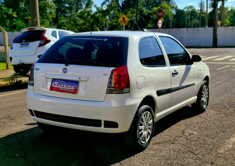 FIAT PALIO 1.0 CELEBRATION 8V 2009/2009 CRUZEIRO MULTIMARCAS CRUZEIRO DO SUL / Carros no Vale