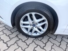 FORD FUSION 2.5 16V 175CV AUT 2016/2016 ELY AUTOMÓVEIS LAJEADO / Carros no Vale