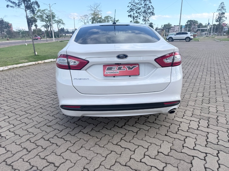 FORD FUSION 2.5 16V 175CV AUT 2016/2016 ELY AUTOMÓVEIS LAJEADO / Carros no Vale