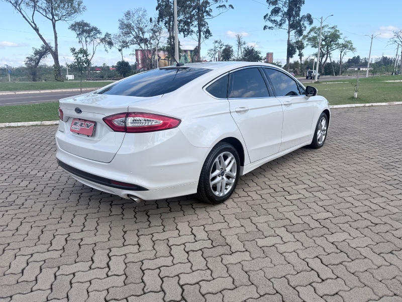 FORD FUSION 2.5 16V 175CV AUT 2016/2016 ELY AUTOMÓVEIS LAJEADO / Carros no Vale