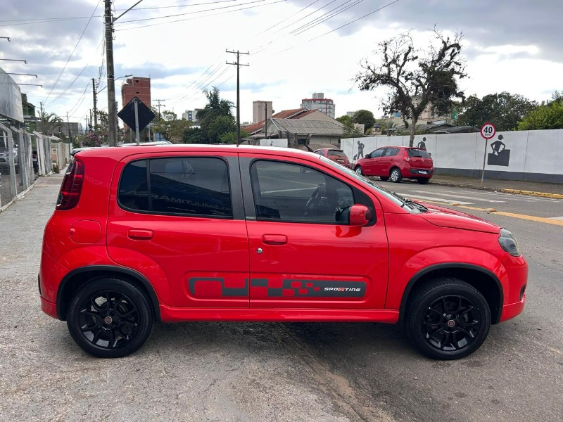 FIAT UNO SPORTING 1.4 EVO FIRE FLEX 8V 4P 2012/2012 LS MULTIMARCAS VENÂNCIO AIRES / Carros no Vale