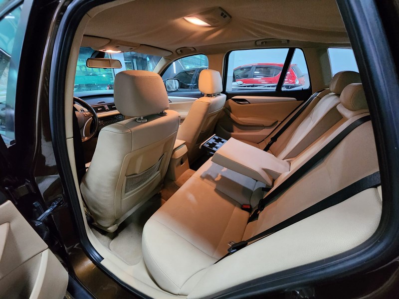 BMW X1 SDRIVE 18I 2.0 16V 4X2 AUT. 2011/2011 TS VEÍCULOS ANTA GORDA / Carros no Vale