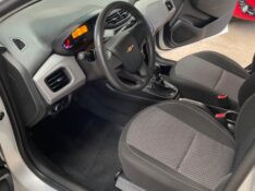 CHEVROLET PRISMA 1.0 JOYE 2018/2019 LAVENDA VEÍCULOS ARROIO DO MEIO / Carros no Vale