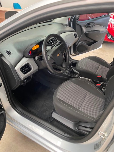 CHEVROLET PRISMA 1.0 JOYE 2018/2019 LAVENDA VEÍCULOS ARROIO DO MEIO / Carros no Vale