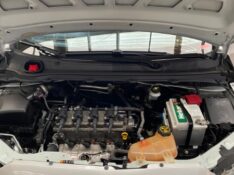 CHEVROLET PRISMA 1.0 JOYE 2018/2019 LAVENDA VEÍCULOS ARROIO DO MEIO / Carros no Vale