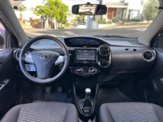 TOYOTA ETIOS XS 1.5 FLEX 16V 5P MEC. 2014/2014 LS MULTIMARCAS VENÂNCIO AIRES / Carros no Vale