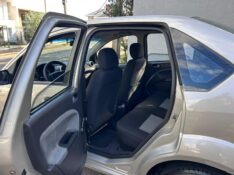 FORD FIESTA SEDAN 1.6 8V FLEX 2011/2011 LS MULTIMARCAS VENÂNCIO AIRES / Carros no Vale