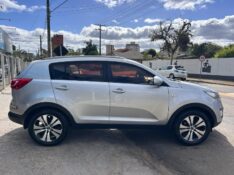 KIA SPORTAGE LX 2.0 16V/ 2.0 16V FLEX AUT. 2013/2013 LS MULTIMARCAS VENÂNCIO AIRES / Carros no Vale
