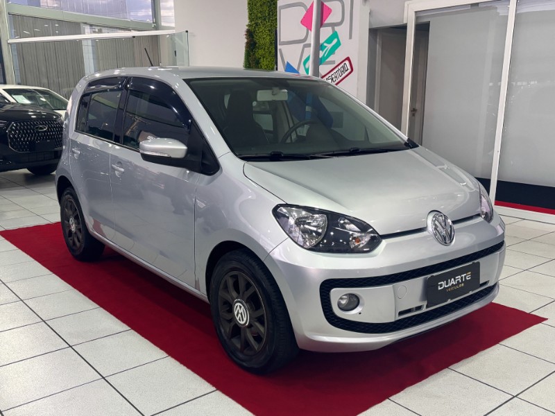 VOLKSWAGEN UP! 1.0 TSI HIGH UP 12V FLEX 4P MANUAL 2015/2016 DUARTE VEÍCULOS PORTO ALEGRE / Carros no Vale