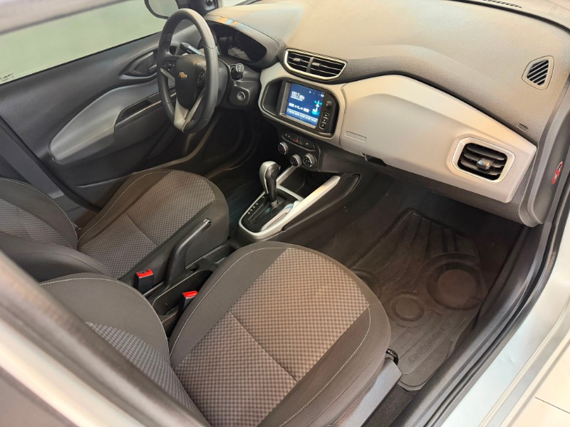 CHEVROLET ONIX LT 1.4 8V 2018/2018 LUCAS AUTOMÓVEIS BOM RETIRO DO SUL / Carros no Vale