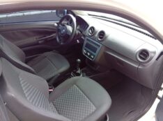 VOLKSWAGEN SAVEIRO 1.6 CE 2014/2015 ALTERNATIVA VEÍCULOS LAJEADO / Carros no Vale