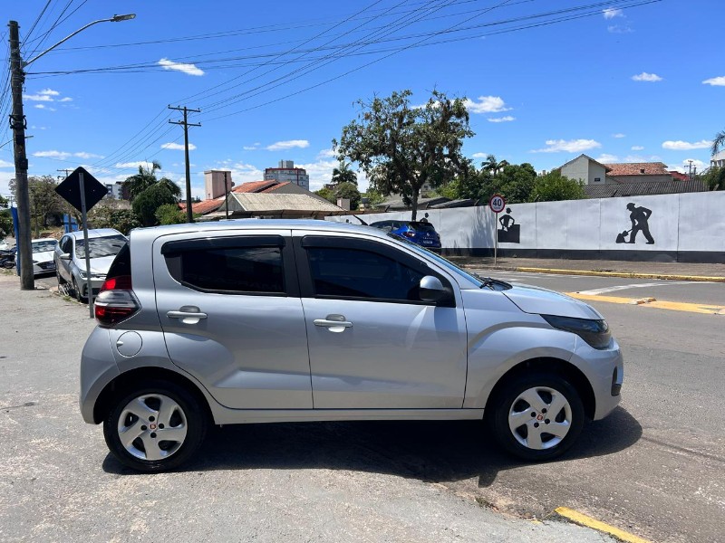 FIAT MOBI LIKE 1.0 FIRE FLEX 5P. 2017/2017 LS MULTIMARCAS VENÂNCIO AIRES / Carros no Vale