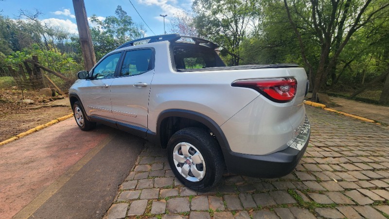 FIAT TORO 1.8 16V EVO FLEX FREEDOM 4X2 2016/2017 FERNANDO AUTOMÓVEIS | REVENDA DE CARROS ARROIO DO MEIO ARROIO DO MEIO / Carros no Vale FIAT TORO 1.8 16V EVO FLEX FREEDOM 4X2 2016/2017 FERNANDO AUTOMÓVEIS | REVENDA DE CARROS ARROIO DO MEIO ARROIO DO MEIO / Carros no Vale
