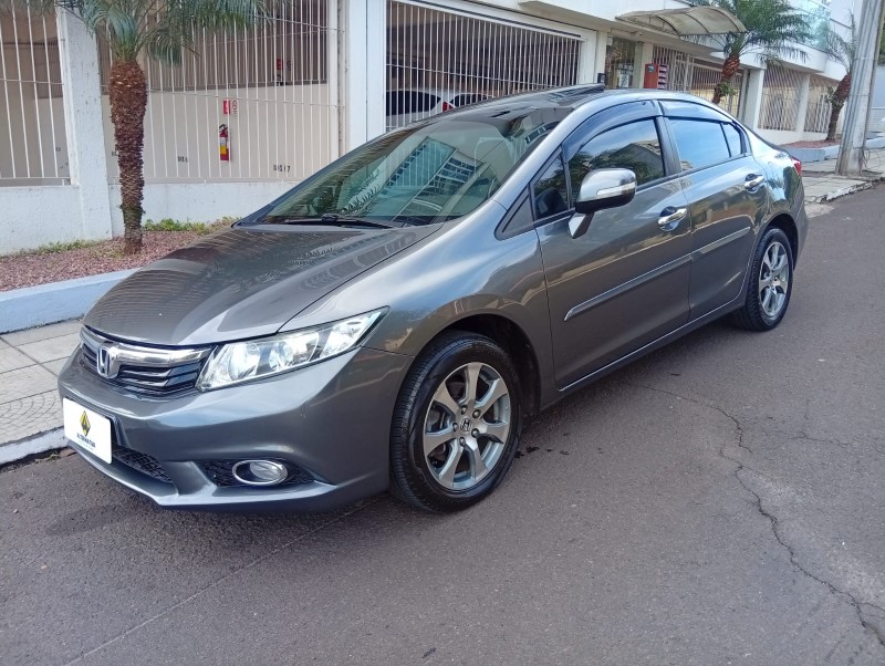 HONDA CIVIC EXS 1.8 2012/2013 ALTERNATIVA VEÍCULOS LAJEADO / Carros no Vale