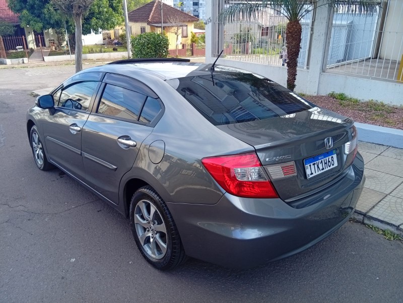 HONDA CIVIC EXS 1.8 2012/2013 ALTERNATIVA VEÍCULOS LAJEADO / Carros no Vale