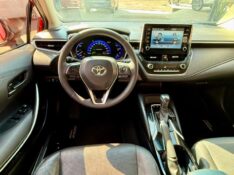 TOYOTA COROLLA 1.8 ALTIS PREMIUM 16V HÍBRIDO /2020 AR MULTIMARCAS VENÂNCIO AIRES / Carros no Vale