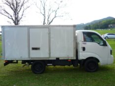KIA BONGO K-2500 2.5 4X2 TB DIESEL 2021/2022 PREMIUM AUTOMÓVEIS ARROIO DO MEIO / Carros no Vale