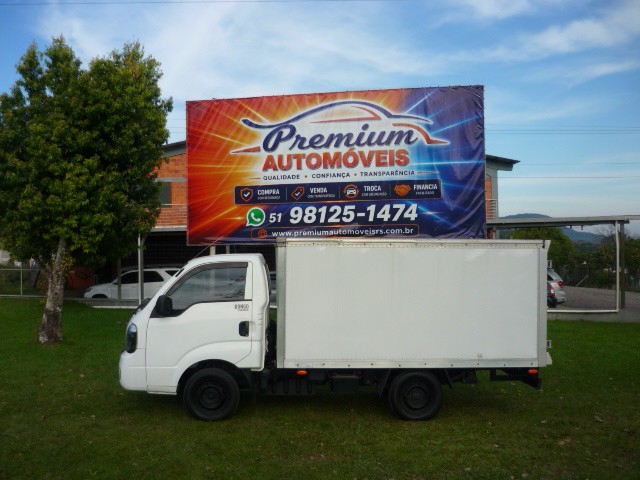 KIA BONGO K-2500 2.5 4X2 TB DIESEL 2021/2022 PREMIUM AUTOMÓVEIS ARROIO DO MEIO / Carros no Vale