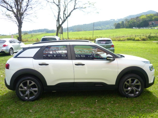 CITROEN C4 CACTUS SHINE PACK THP 2018/2019 PREMIUM AUTOMÓVEIS ARROIO DO MEIO / Carros no Vale