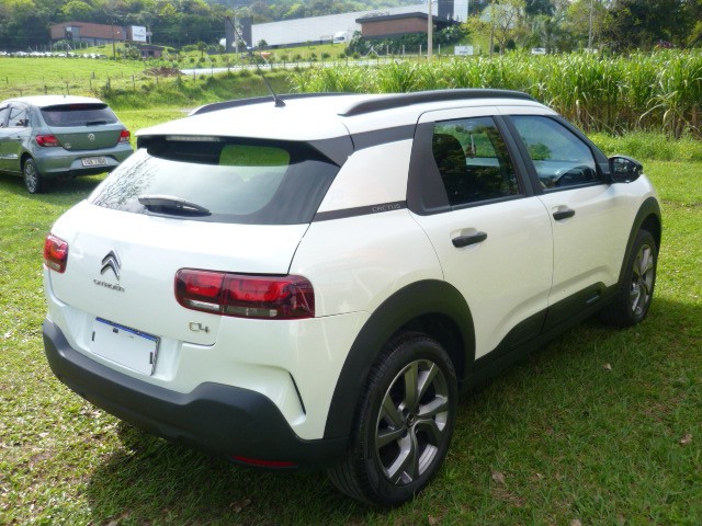 CITROEN C4 CACTUS SHINE PACK THP 2018/2019 PREMIUM AUTOMÓVEIS ARROIO DO MEIO / Carros no Vale
