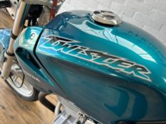 HONDA MOTOS CB 250 TWISTER /2003 RT 811 VEÍCULOS ARROIO DO MEIO / Carros no Vale
