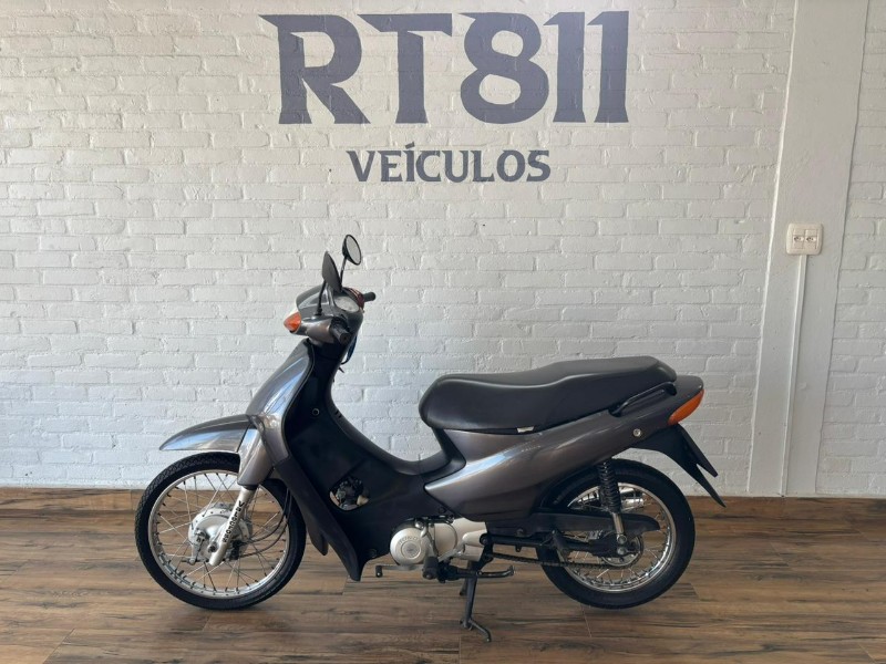 HONDA MOTOS C100 BIZ ES /2005 RT 811 VEÍCULOS ARROIO DO MEIO / Carros no Vale HONDA MOTOS C100 BIZ ES /2005 RT 811 VEÍCULOS ARROIO DO MEIO / Carros no Vale