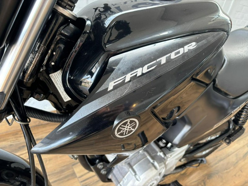 YAMAHA FACTOR 125 E /2014 RT 811 VEÍCULOS ARROIO DO MEIO / Carros no Vale YAMAHA FACTOR 125 E /2014 RT 811 VEÍCULOS ARROIO DO MEIO / Carros no Vale
