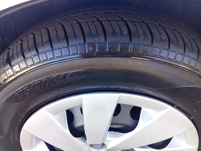 HYUNDAI HB20 COMFORT 2014/2014 ALTERNATIVA VEÍCULOS LAJEADO / Carros no Vale
