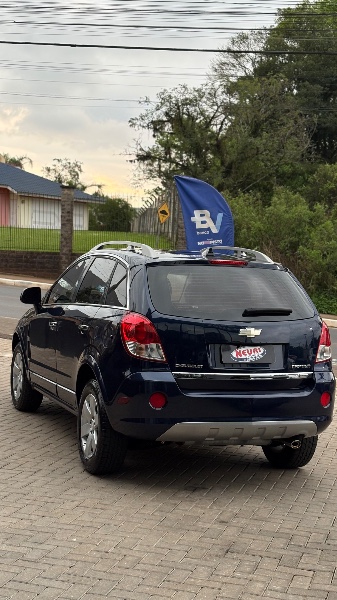 CHEVROLET CAPTIVA 2.4 FWD SPORT 16V GASOLINA 4P AUTOMÁTICO 2010/2010 NEURI VEÍCULOS LAJEADO / Carros no Vale CHEVROLET CAPTIVA 2.4 FWD SPORT 16V GASOLINA 4P AUTOMÁTICO 2010/2010 NEURI VEÍCULOS LAJEADO / Carros no Vale