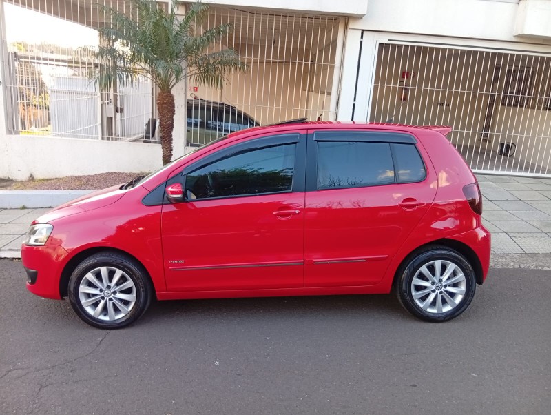 VOLKSWAGEN FOX PRIME 1.6 2009/2010 ALTERNATIVA VEÍCULOS LAJEADO / Carros no Vale