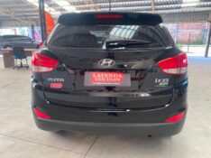 HYUNDAI IX35 2.0 2014/2015 LAVENDA VEÍCULOS ARROIO DO MEIO / Carros no Vale