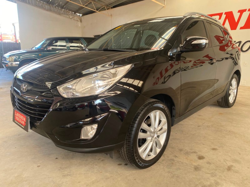 HYUNDAI IX35 2.0 2014/2015 LAVENDA VEÍCULOS ARROIO DO MEIO / Carros no Vale