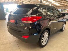 HYUNDAI IX35 2.0 2014/2015 LAVENDA VEÍCULOS ARROIO DO MEIO / Carros no Vale