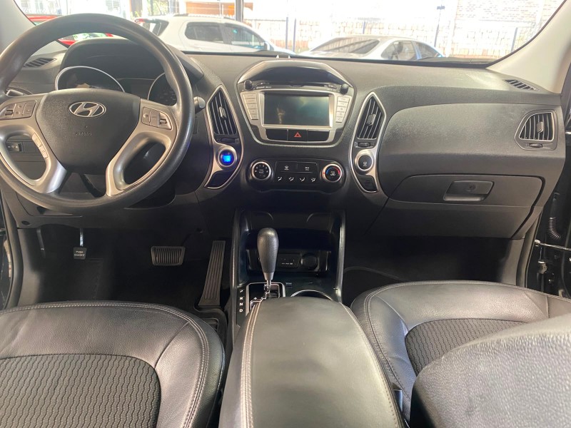 HYUNDAI IX35 2.0 2014/2015 LAVENDA VEÍCULOS ARROIO DO MEIO / Carros no Vale