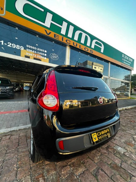 FIAT PALIO 1.4 ATTRACTIVE 8V /2016 CHIMA VEÍCULOS VENÂNCIO AIRES / Carros no Vale
