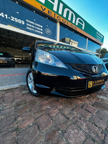 HONDA FIT 1.4 LX 16V FLEX 4P AUTOMÁTICO /2010 CHIMA VEÍCULOS VENÂNCIO AIRES / Carros no Vale