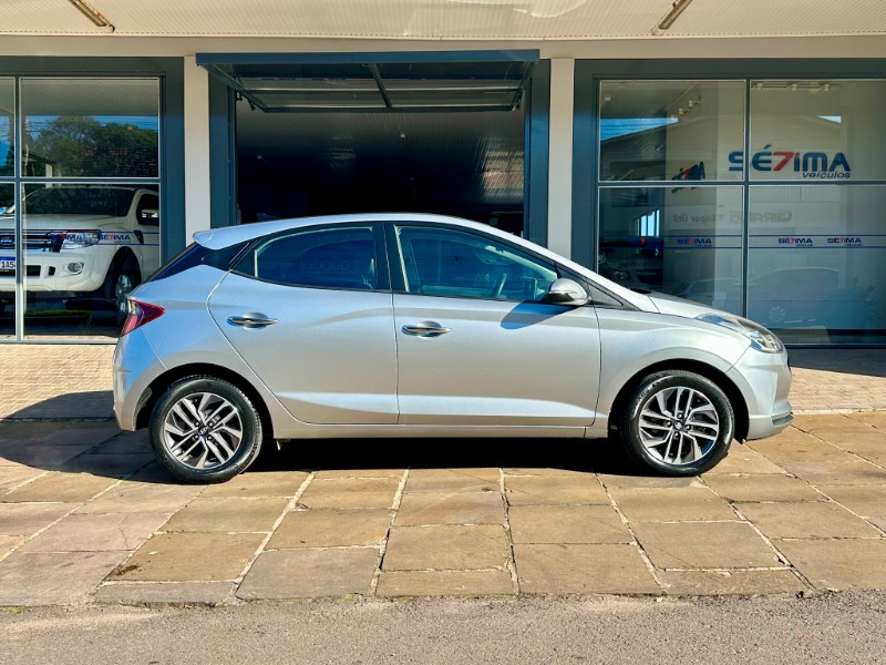 HYUNDAI HB20 DIAMOND PLUS 1.0 TGDI 2020/2021 SÉTIMA VEÍCULOS GUAPORÉ / Carros no Vale