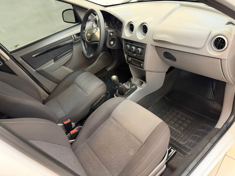 CHEVROLET PRISMA 1.4 LT 8V 2012/2012 LUCAS AUTOMÓVEIS BOM RETIRO DO SUL / Carros no Vale