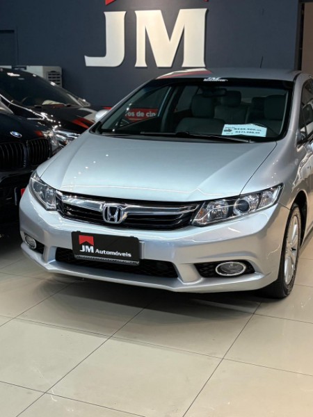 HONDA CIVIC 1.8 LXL SE 16V 2012/2013 JM AUTOMÓVEIS VENÂNCIO AIRES / Carros no Vale