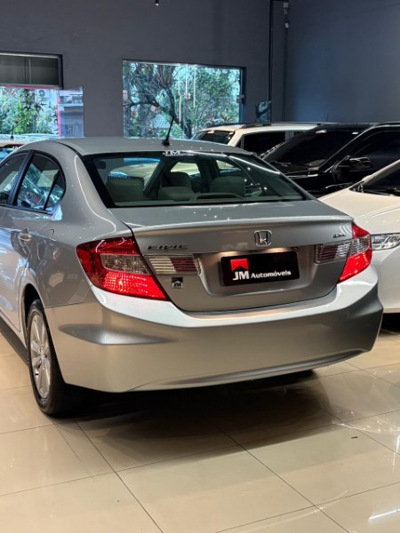 HONDA CIVIC 1.8 LXL SE 16V 2012/2013 JM AUTOMÓVEIS VENÂNCIO AIRES / Carros no Vale