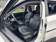 JEEP COMPASS LIMITED 2.0 4X2 FLEX 16V AUT 2018/2018 LS MULTIMARCAS VENÂNCIO AIRES / Carros no Vale