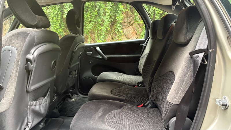 CITROEN XSARA PICASSO GLX 1.6 2011/2011 ESTAÇÃO DO CARRO ESTRELA / Carros no Vale