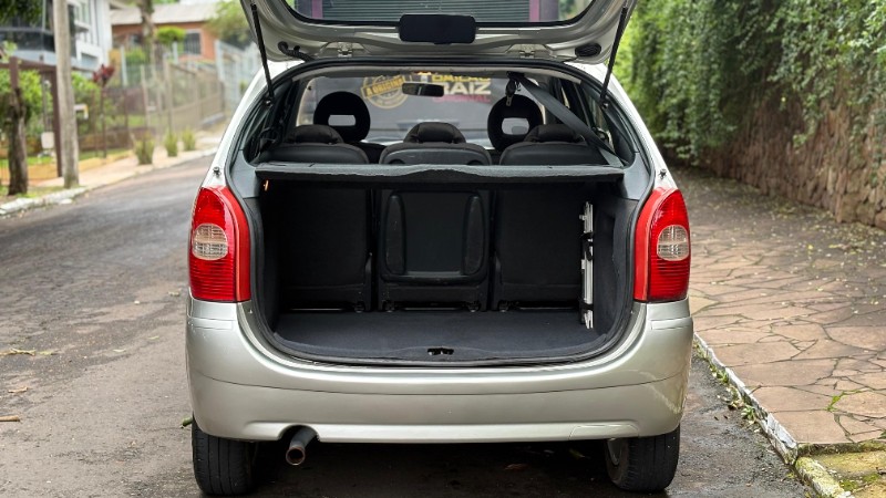 CITROEN XSARA PICASSO GLX 1.6 2011/2011 ESTAÇÃO DO CARRO ESTRELA / Carros no Vale