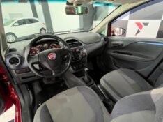 FIAT PUNTO 1.4 ATTRACTIVE 8V 2014/2014 TIAGO AUTOMÓVEIS VENÂNCIO AIRES / Carros no Vale