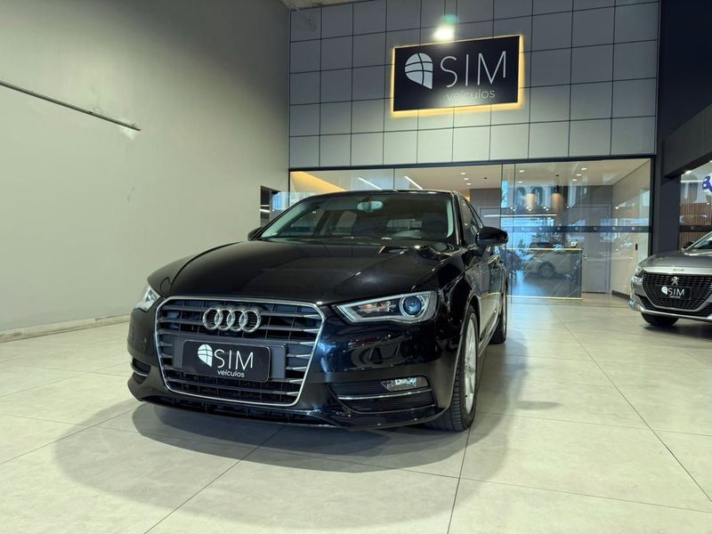 Audi A3 Spb 1.8 Tfsi 2013/2014 SIM VEÍCULOS PORTO ALEGRE / Carros no Vale Audi A3 Spb 1.8 Tfsi 2013/2014 SIM VEÍCULOS PORTO ALEGRE / Carros no Vale