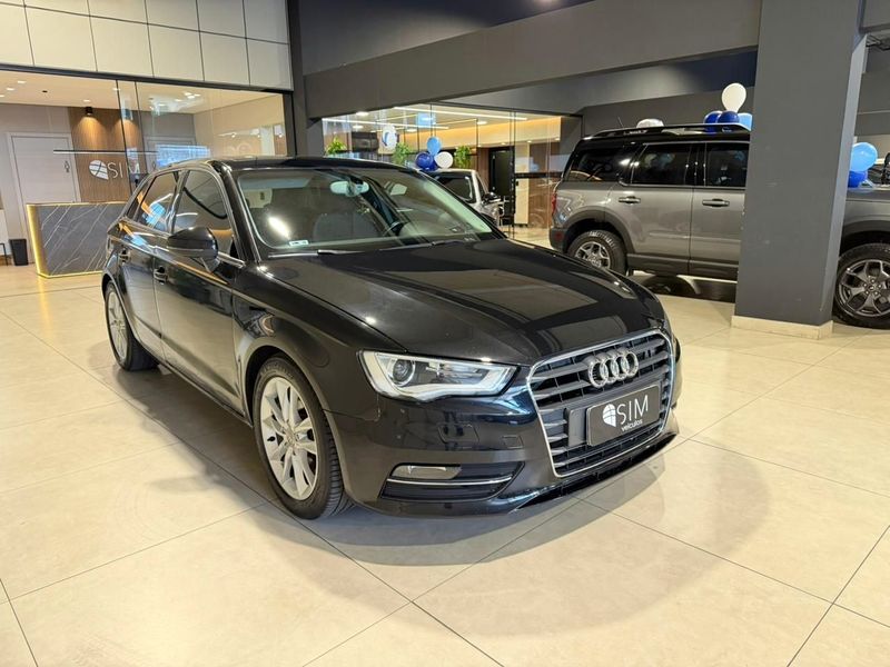 Audi A3 Spb 1.8 Tfsi 2013/2014 SIM VEÍCULOS PORTO ALEGRE / Carros no Vale Audi A3 Spb 1.8 Tfsi 2013/2014 SIM VEÍCULOS PORTO ALEGRE / Carros no Vale