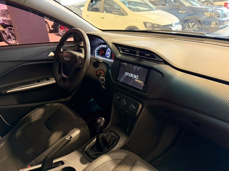 Caoa Chery Tiggo 2 1.5 16v Look 2018/2019 SIM VEÍCULOS PORTO ALEGRE / Carros no Vale Caoa Chery Tiggo 2 1.5 16v Look 2018/2019 SIM VEÍCULOS PORTO ALEGRE / Carros no Vale