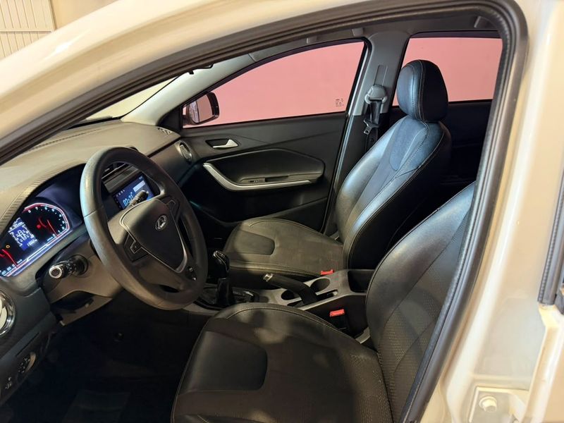 Caoa Chery Tiggo 2 1.5 16v Look 2018/2019 SIM VEÍCULOS PORTO ALEGRE / Carros no Vale Caoa Chery Tiggo 2 1.5 16v Look 2018/2019 SIM VEÍCULOS PORTO ALEGRE / Carros no Vale